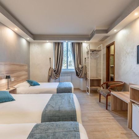 Leone D'Oro Guesthouse - Close To Piazza Vittorio Roma Exterior foto