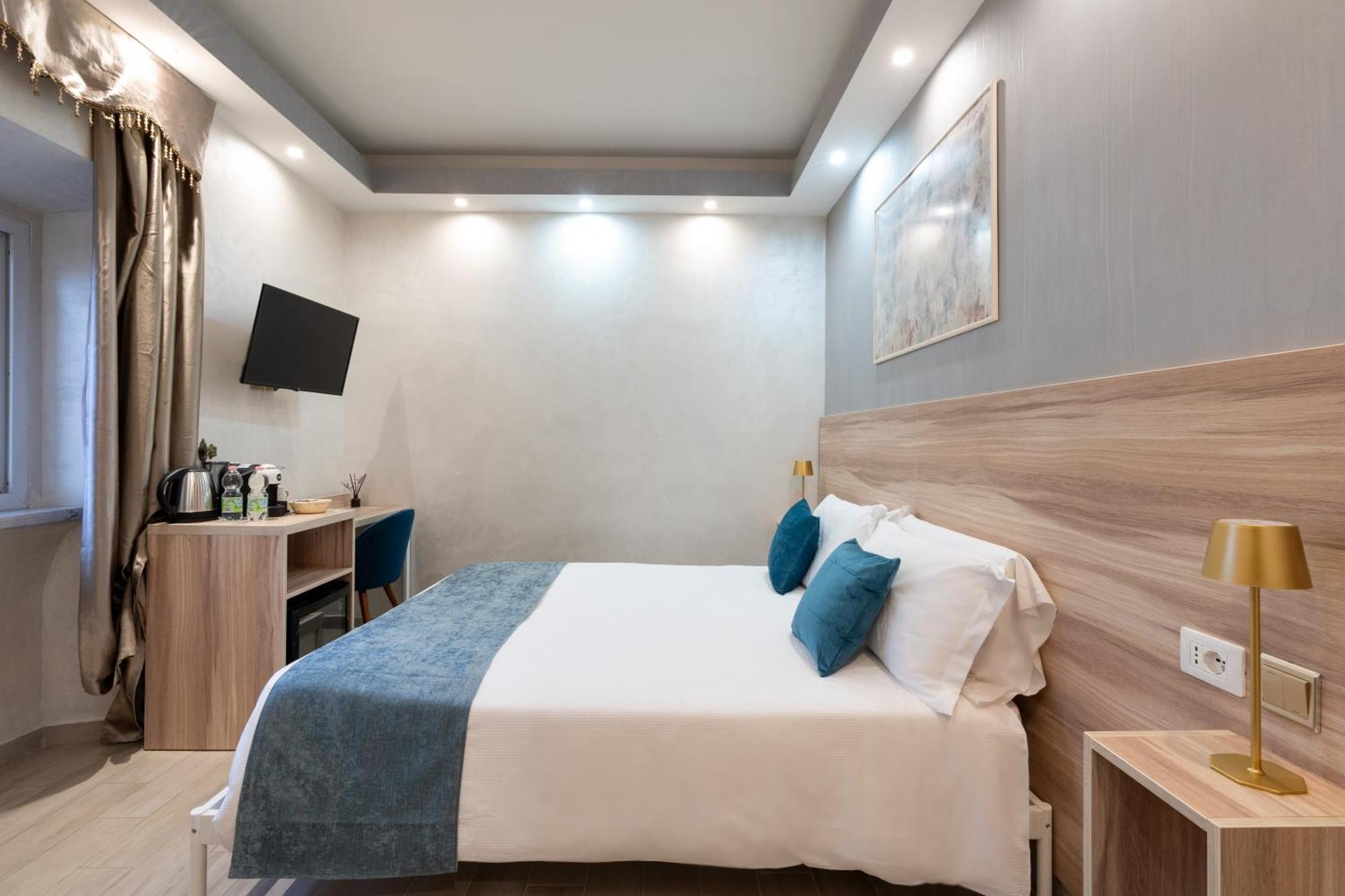 Leone D'Oro Guesthouse - Close To Piazza Vittorio Roma Exterior foto